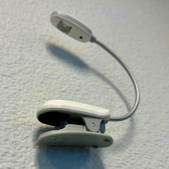 Mighty Bright MiniFlex LED eReader Light - Picture 5 of 8